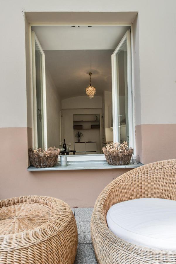 פראג Quiet Apartment In The City Center With Own Terrace מראה חיצוני תמונה
