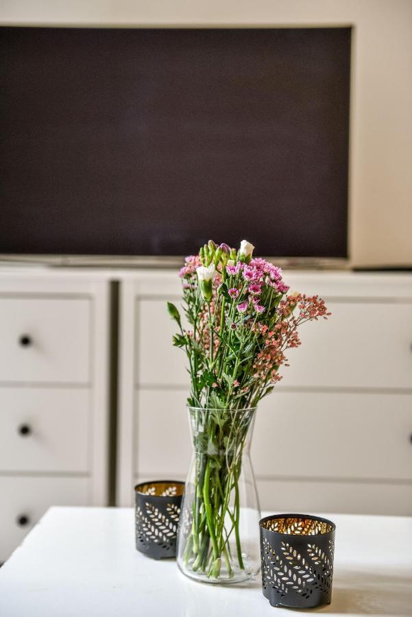 פראג Quiet Apartment In The City Center With Own Terrace מראה חיצוני תמונה