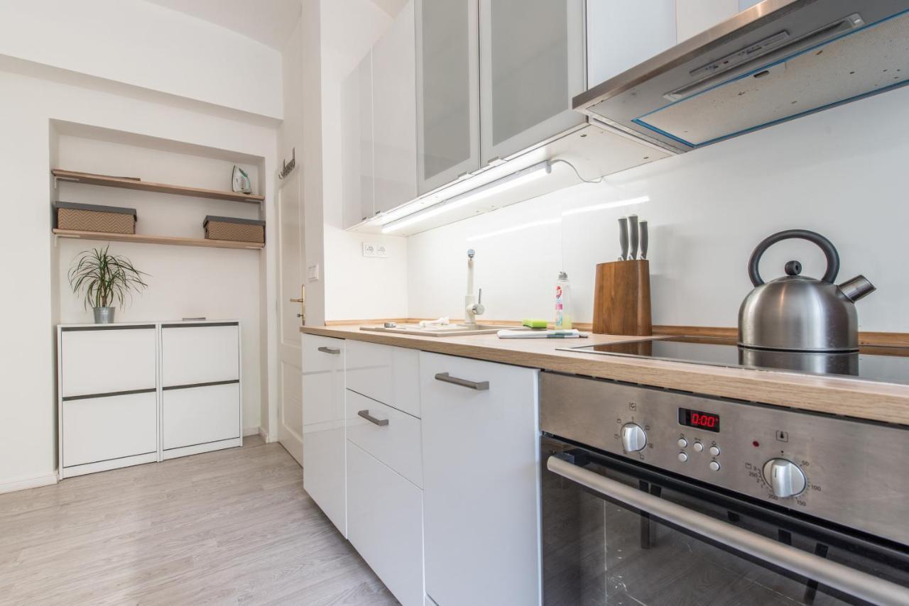 פראג Quiet Apartment In The City Center With Own Terrace מראה חיצוני תמונה
